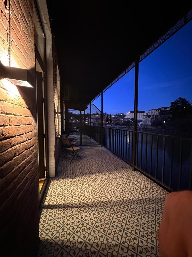 HouseHotel Riverside Kutaissi Exterior foto
